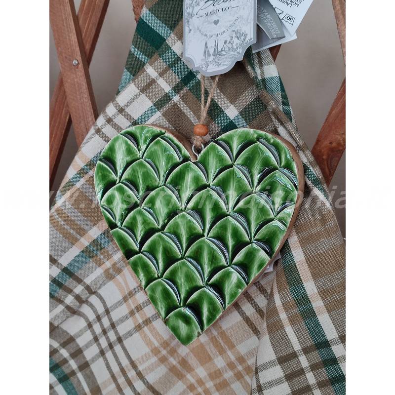 Cuore Decorativo in Legno di Mango Verde – Blanc Mariclò 13x14 cm