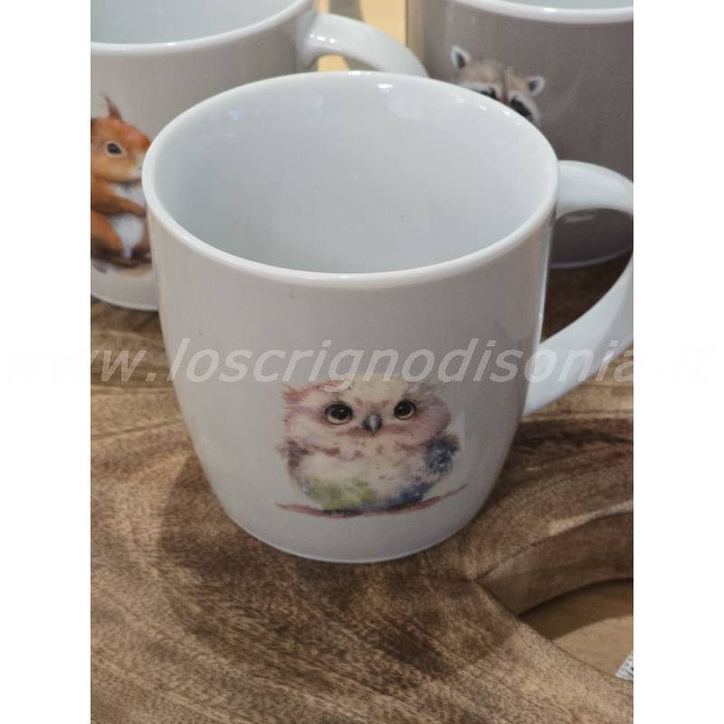 Tazza mug Daxy realizzata da Boltze in porcellana bianca decorata con un gufetto. Vista frontale