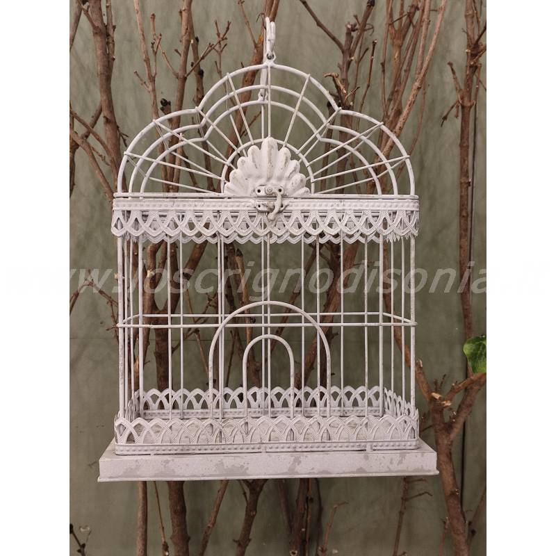 Gabbia shabby chic realizzata in metallo, serie Demetra firmata Nuvole di Stoffa. Vista frontale