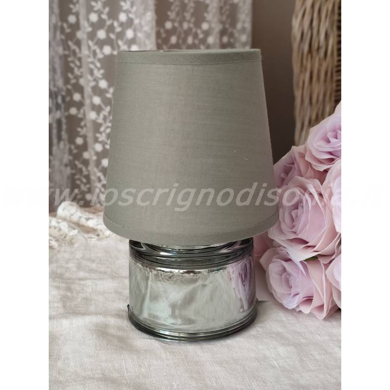 Lampada da tavolo a batteria, colore Verde, base in vetro satinato, serie Cozy di EDG. Vista frontale