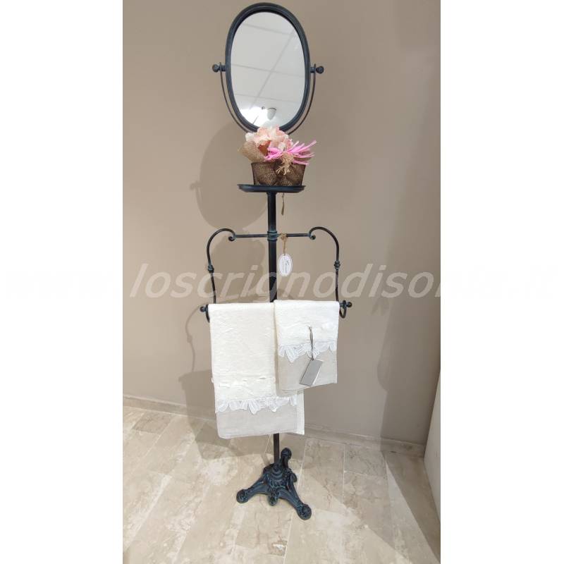Mobile porta asciugamani con specchio della serie Salle de Bain firmata Blanc Mariclò. Vista frontale
