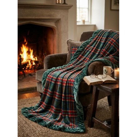 A41005-plaid-tartan-con-gala-verde-blanc-mariclo-1