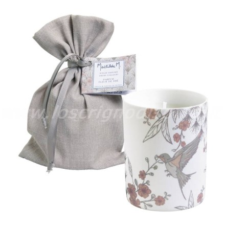 Candela profumata, serie Jardin D'Ailleurs firmata Mathilde M, fragranza Fleur de The. Vista frontale