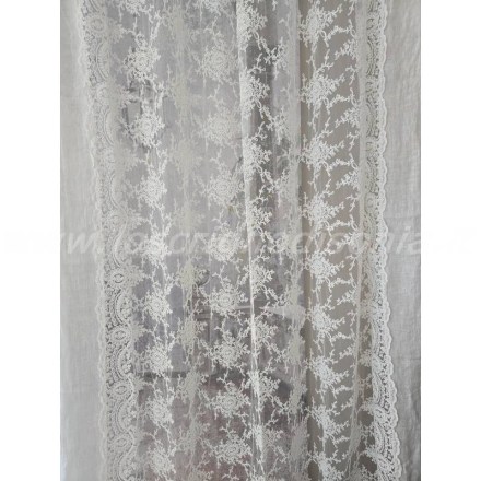 Tendone shabby in pizzo corinzio, colore naturale, misura maxi, serie Intarsio di Chez Moi. Vista frontale